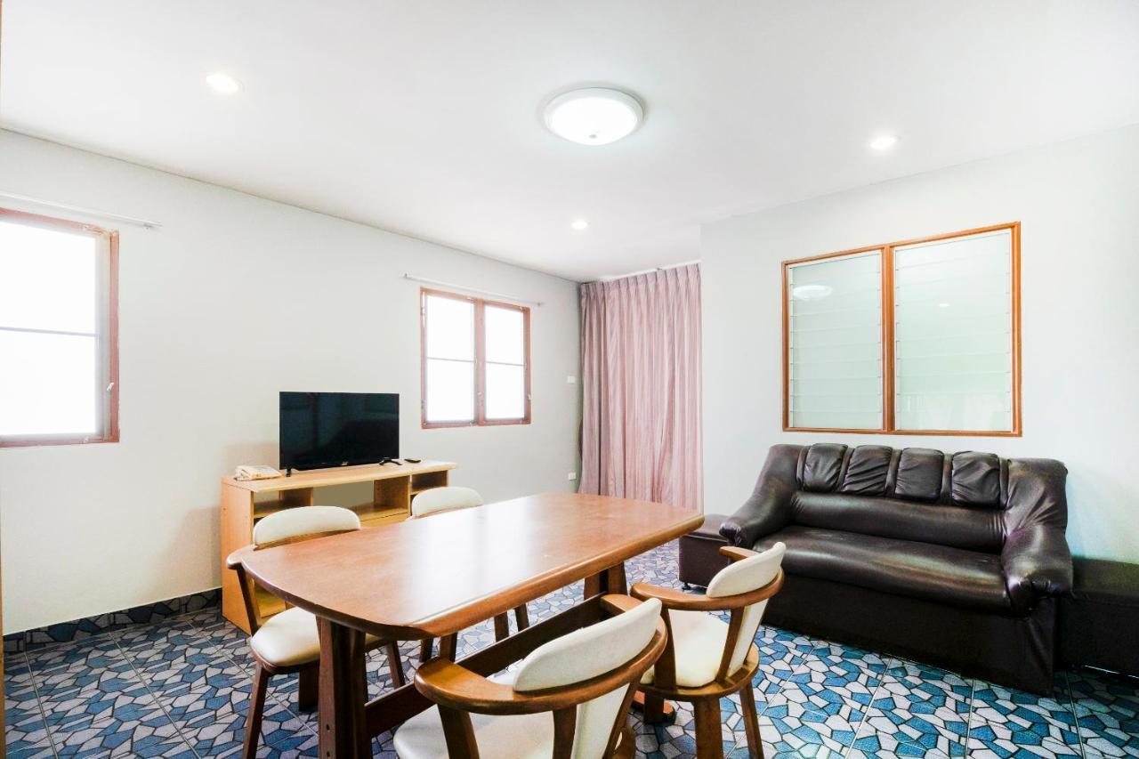 Oyo 663 Green Beach Room Pattaya Εξωτερικό φωτογραφία