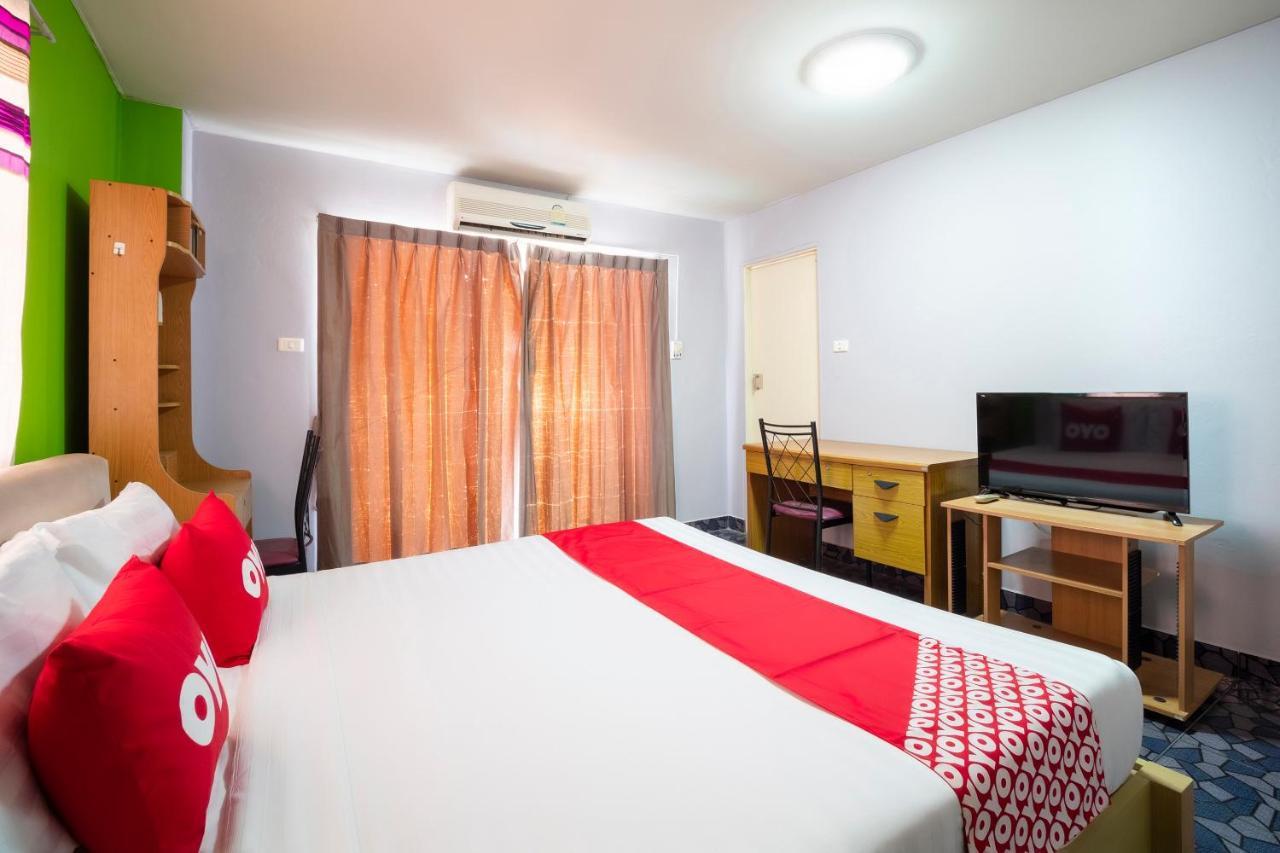 Oyo 663 Green Beach Room Pattaya Εξωτερικό φωτογραφία